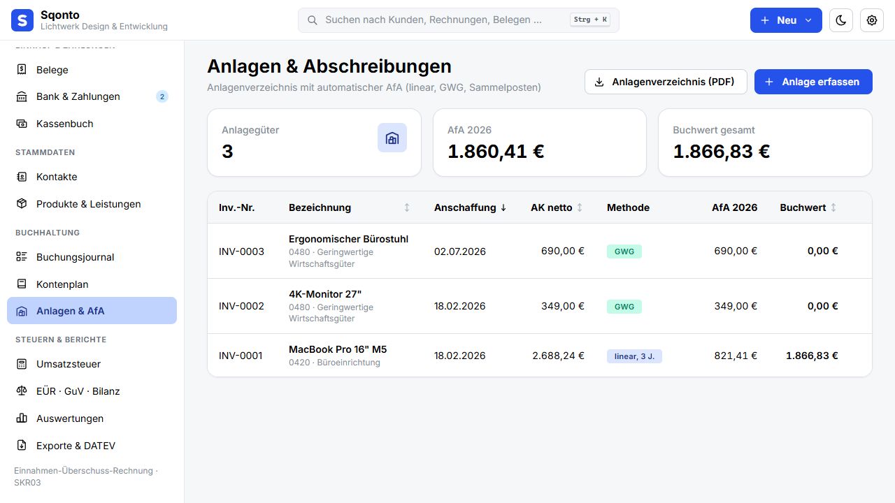 Anlagenverzeichnis mit linearer AfA und GWG in Sqonto mit dem Demo-Unternehmen Lichtwerk Design & Entwicklung